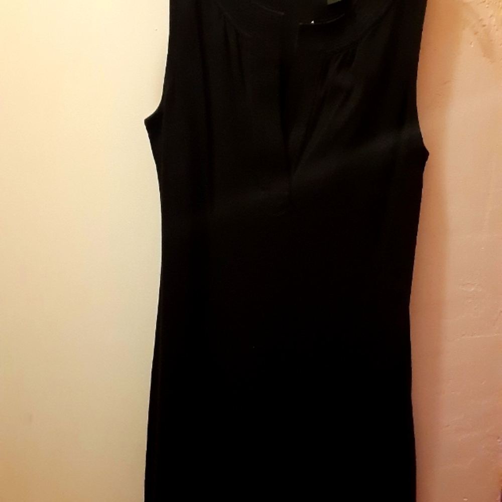 Woman's black casual dress